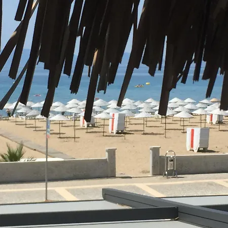 Karakas * Айвалык