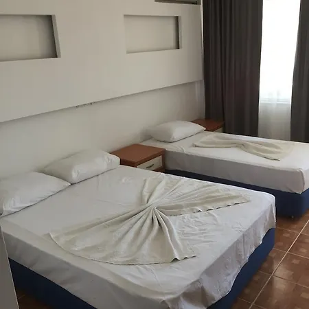 Motel Karakas *