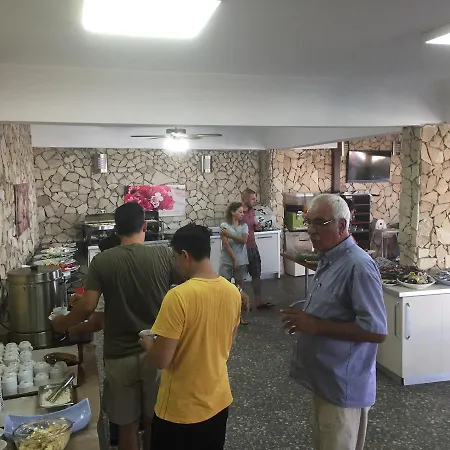 Karakas Motel
